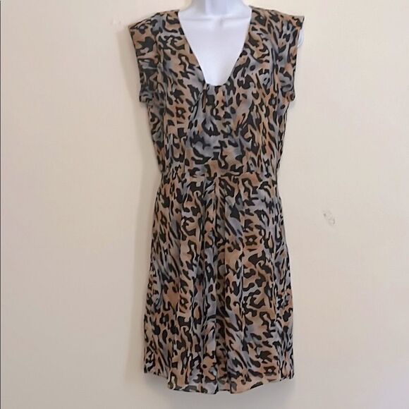 Georgiou Dresses & Skirts - Georgiou Vintage Leopard Print Dress size 6